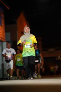 BIB: 50320
                            <button type="button" onclick="openModal(21743314)" class="btn btn-primary btn-sm float-right btn-popup" data-toggle="modal" data-target=".modal-high-quality">
                        <i class="fas fa-shopping-cart"></i> Add to Cart
                    </button>
                                            <button type="button" onclick="isThisMe(21743314, true)" class="btn btn-success btn-sm float-right btn-popup btn-isme hidden" data-toggle="tooltip" data-placement="bottom" title="นี่คือรูปของคุณใช่ไหม คลิกที่นี่เพื่อเอาเข้าอัลบั้ม">
                        <i class="fas fa-plus"></i> Add to album
                    </button>
                    <button type="button" onclick="isThisMe(21743314, false)" class="btn btn-warning btn-sm float-right btn-popup btn-isnotme hidden">
                        <i class="fas fa-ban"></i> Remove from album
                    </button>